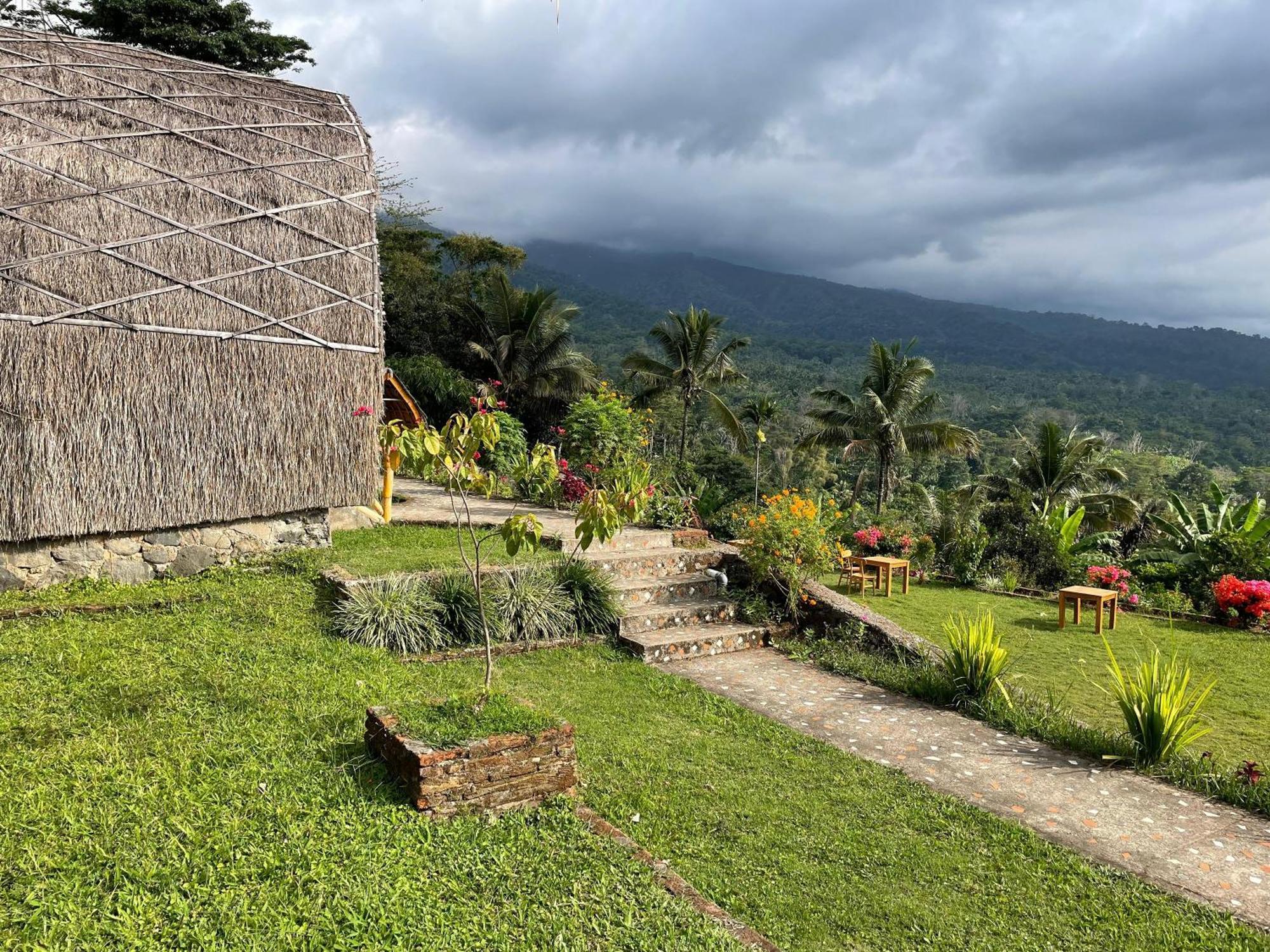 Villa Bambu Rinjani & Restaurant Senaru Exterior photo