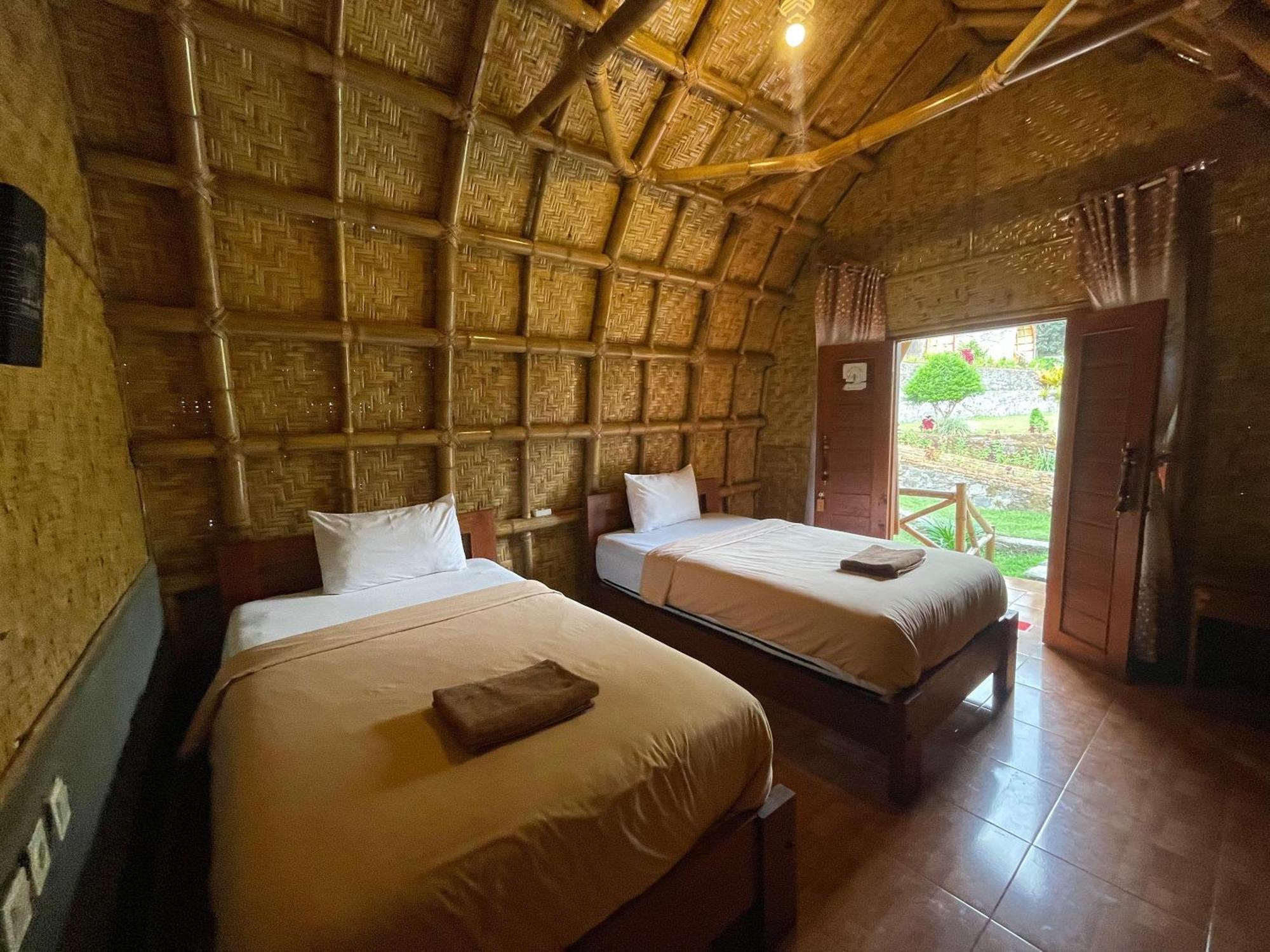Villa Bambu Rinjani & Restaurant Senaru Exterior photo