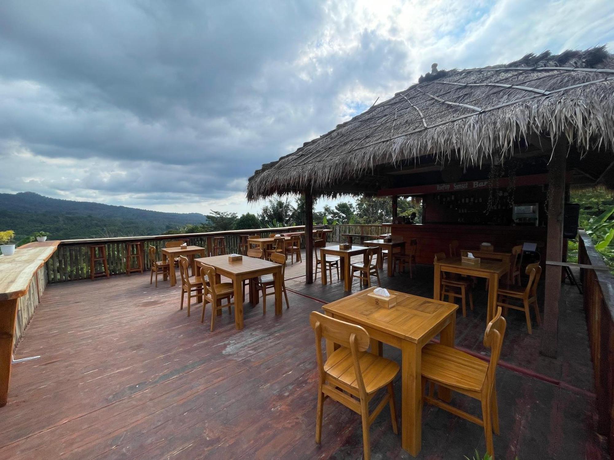 Villa Bambu Rinjani & Restaurant Senaru Exterior photo