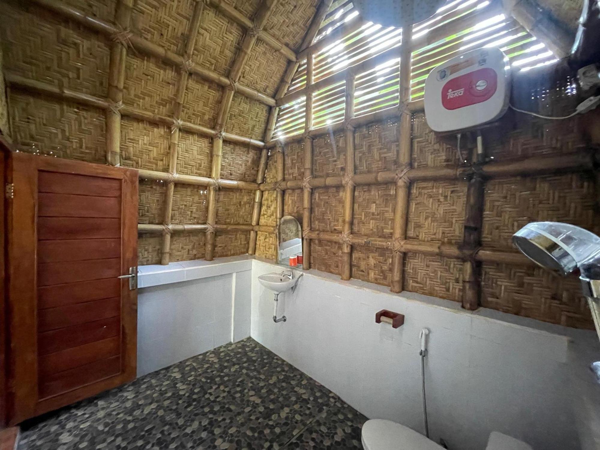 Villa Bambu Rinjani & Restaurant Senaru Exterior photo