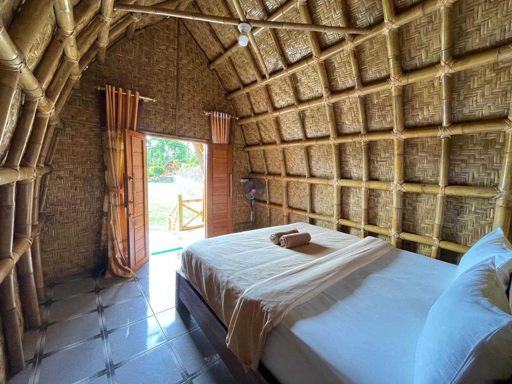 Villa Bambu Rinjani & Restaurant Senaru Exterior photo